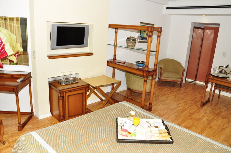 בואנוס איירס Imperial Park Hotel מראה חיצוני תמונה